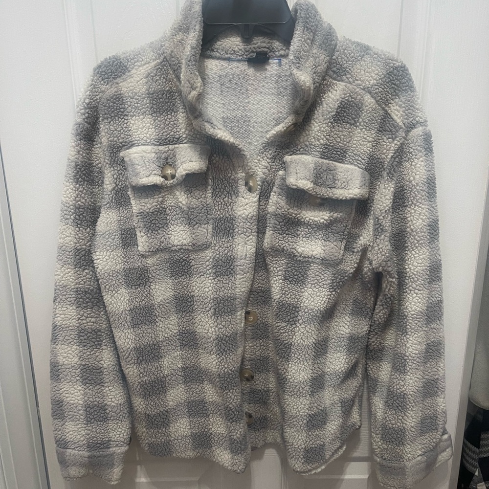 art class Fuzzy Gray and White Plaid Button Down Shirt - Picture 2 of 10